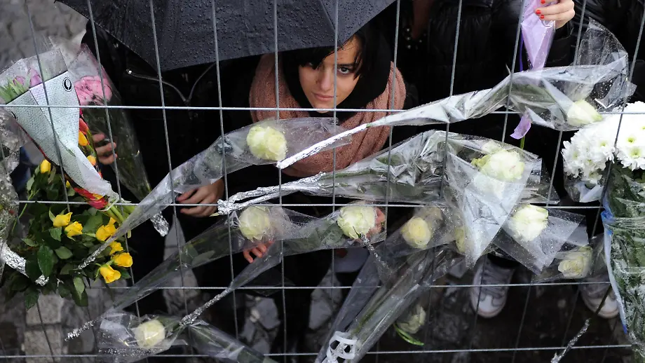 Video poster