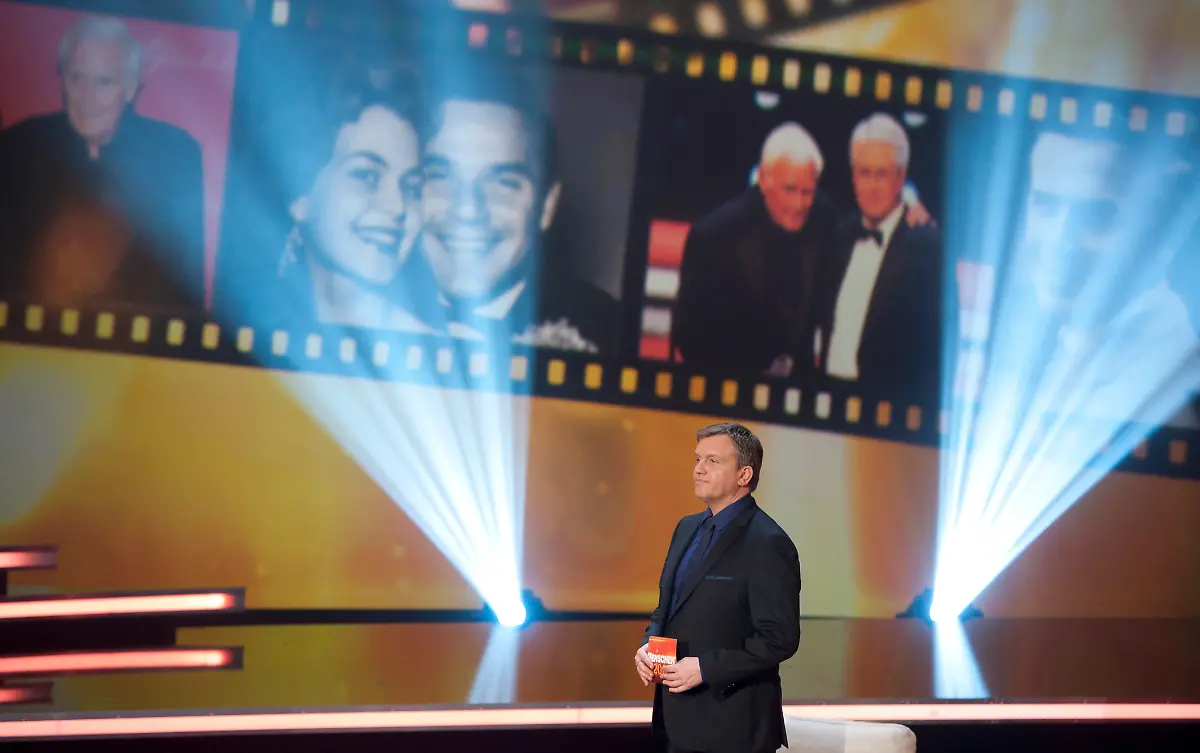 1323508774-jpg7381307555777073584