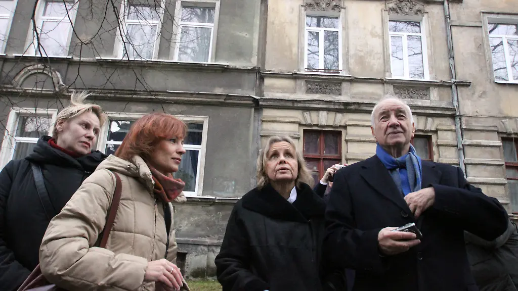 31ry3707-jpg2142660981212094783