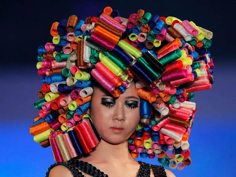 2011-12-06T084128Z-01-SEO107-RTRMDNP-3-KOREA-JPG3898281918368350315