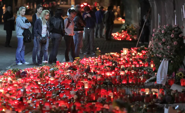 Heesters-Love-Parade-24072010