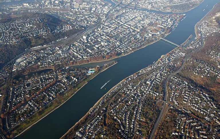 31m50057-jpg6626377459073829454