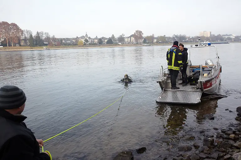 31id0605-jpg4591358212965333479