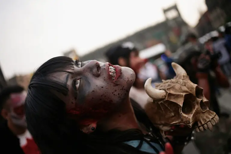 2011-11-27T071847Z-01-CJB09-RTRMDNP-3-MEXICO-JPG7884943429585933558