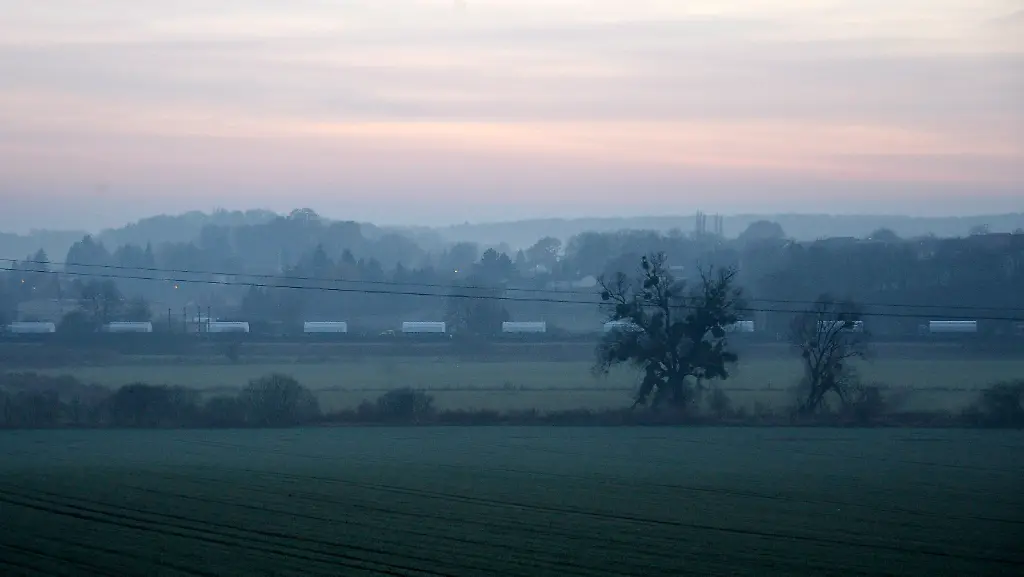 31ih1733-jpg6638813088061440800