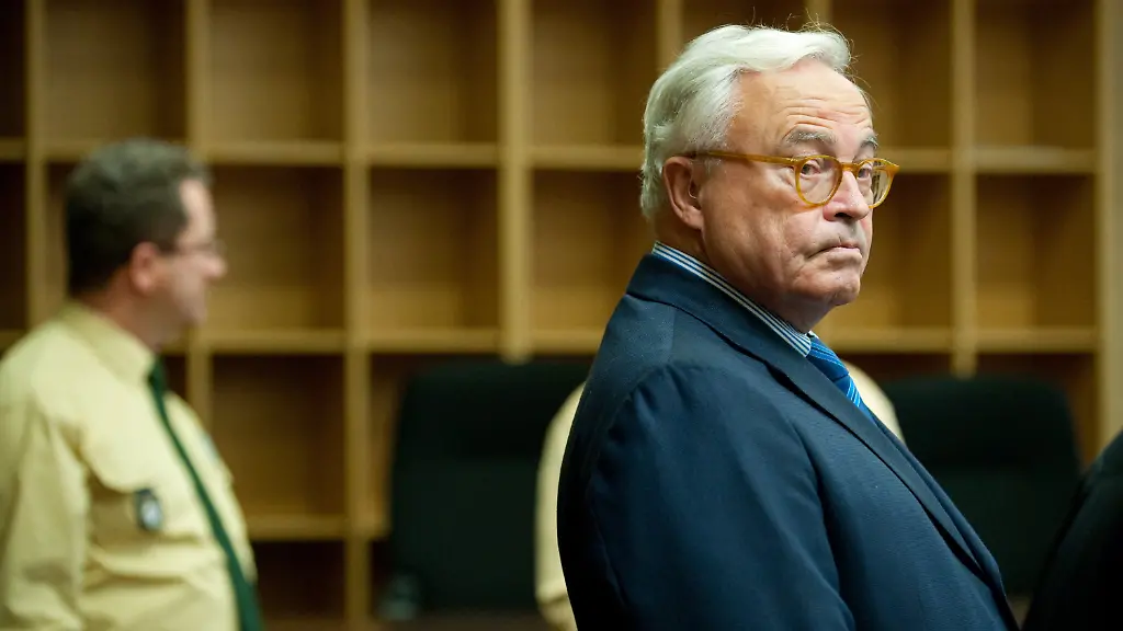 31ib0532-jpg1113589009190132973