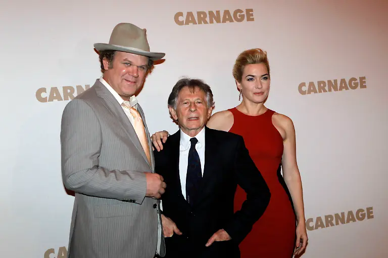 1321825001-jpg7562037335960678985