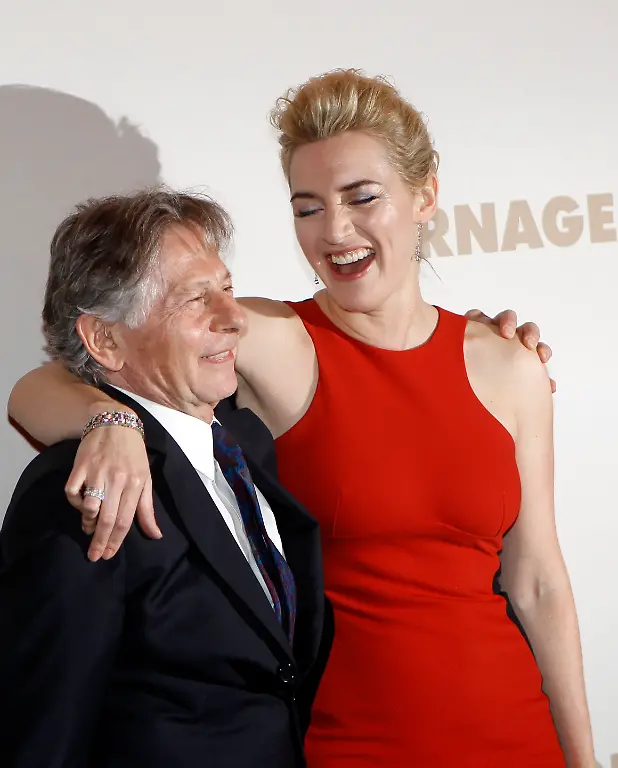 1321824159-jpg5433106245249068560