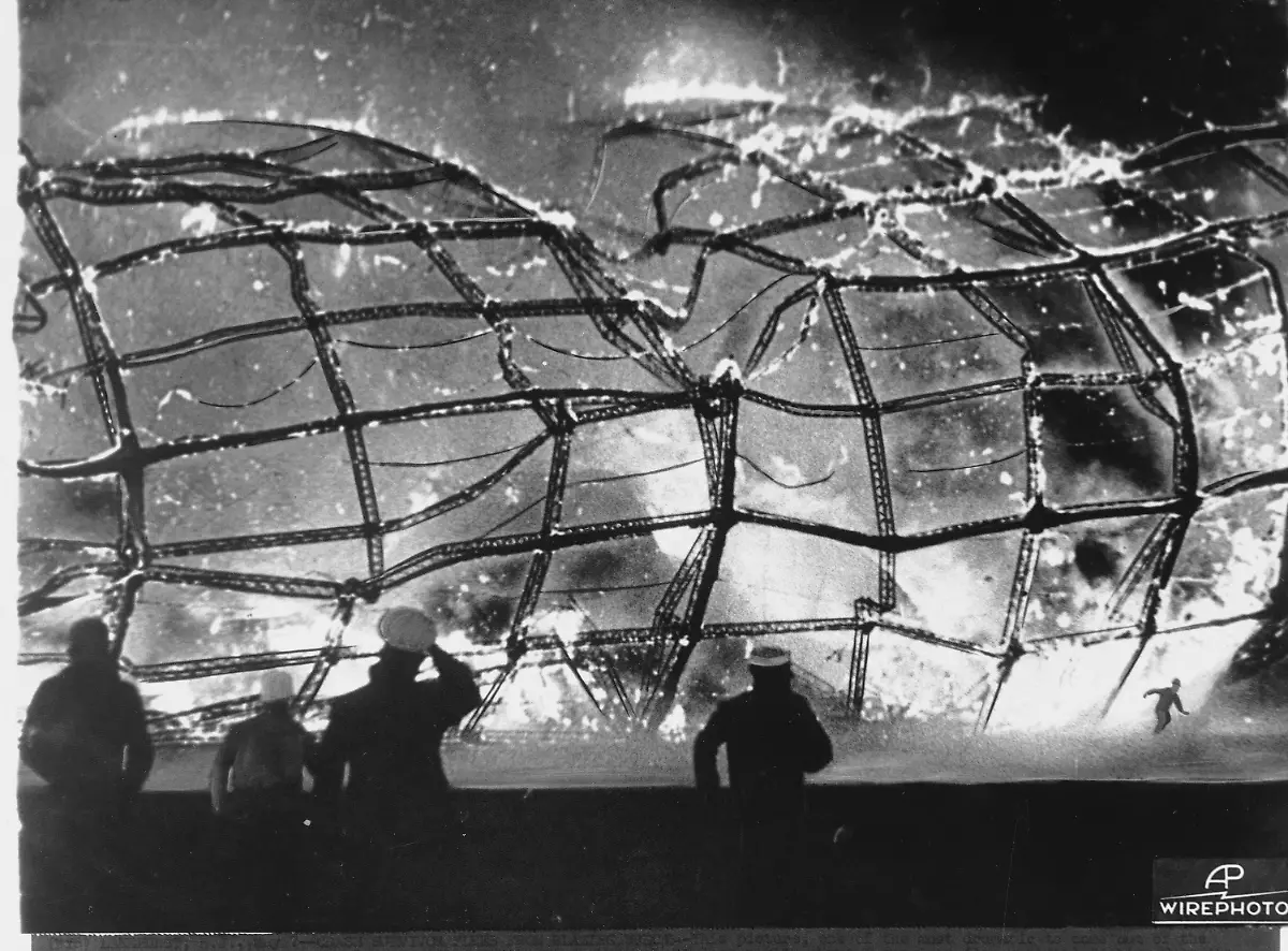 Hindenburg2