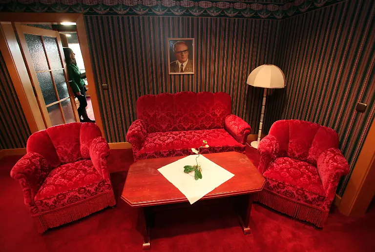 31g50221-jpg4510419634292555954