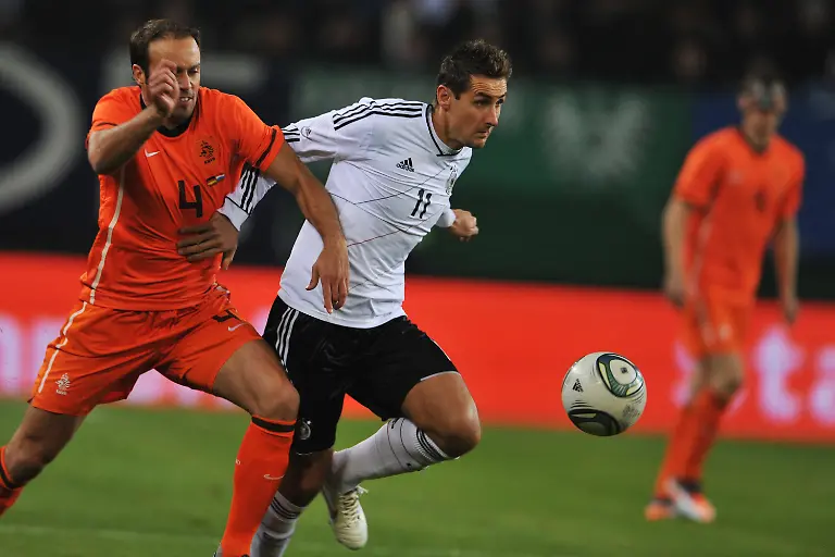 31ck5832-jpg6781228060384909941