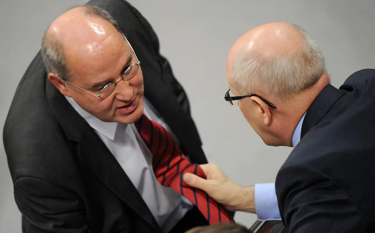 31910543-jpg4794121930102513120