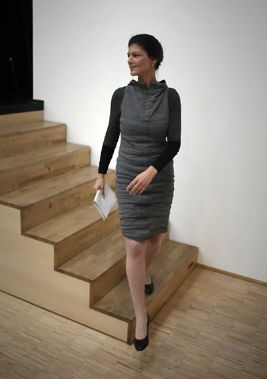 31b40106-jpg1118959155422201256