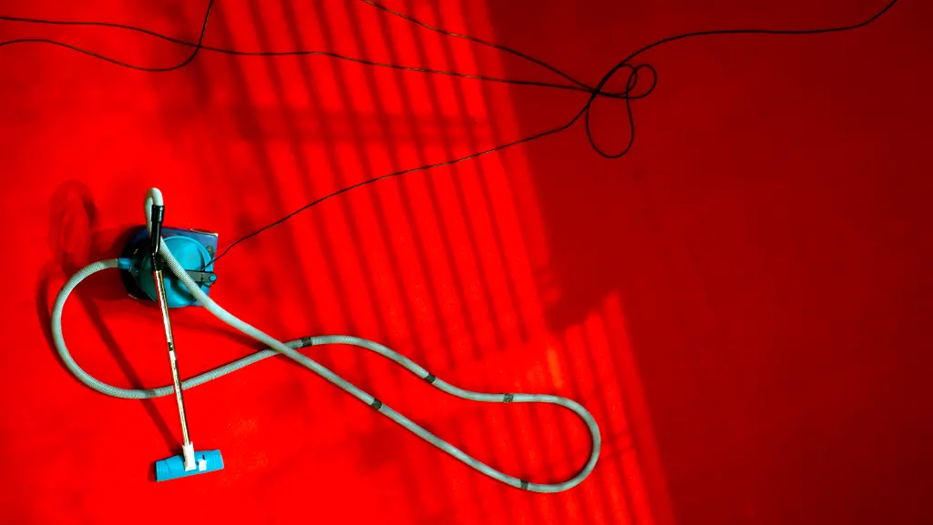 318t0127-jpg2063301572587581825