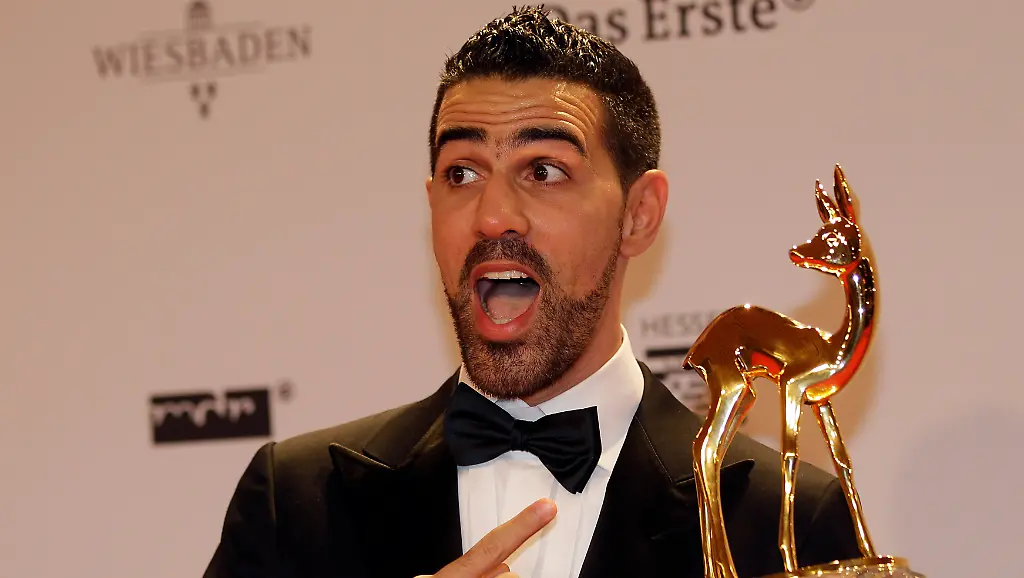 DAB5460-20111110-jpg2642482120013427703