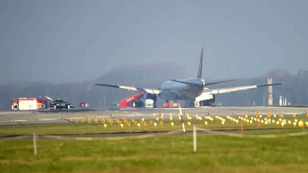 1320330544-jpg5867344788115599350