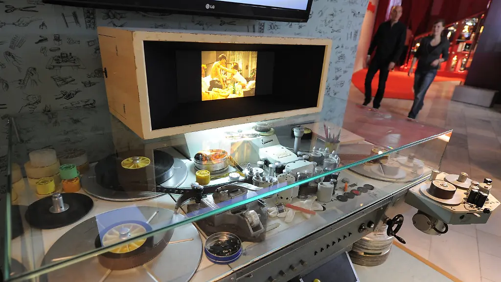 313m3944-jpg3977839355825021267