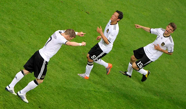 312y2900-jpg7904039090796507075