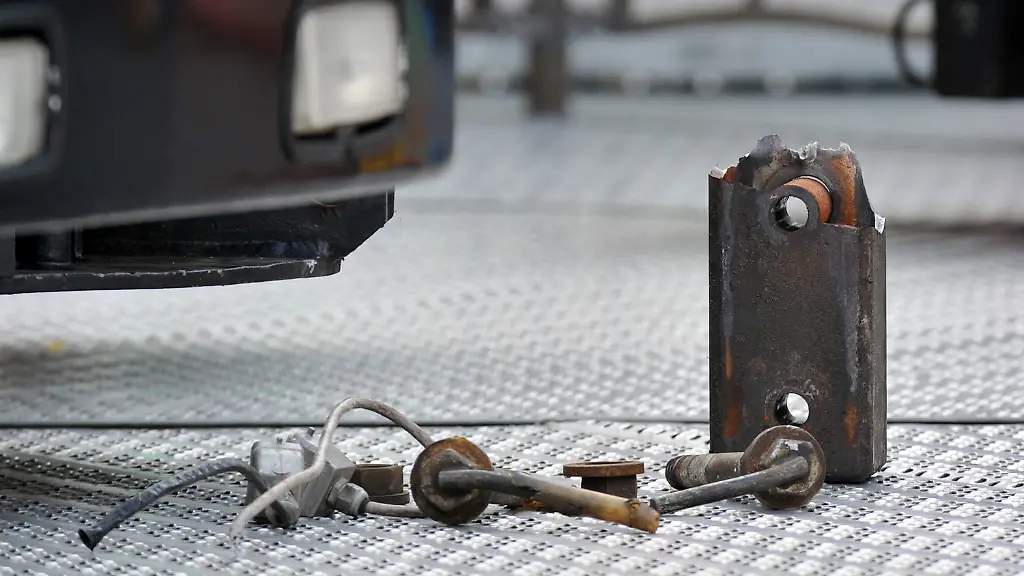 310e3943-jpg2604310421991857739