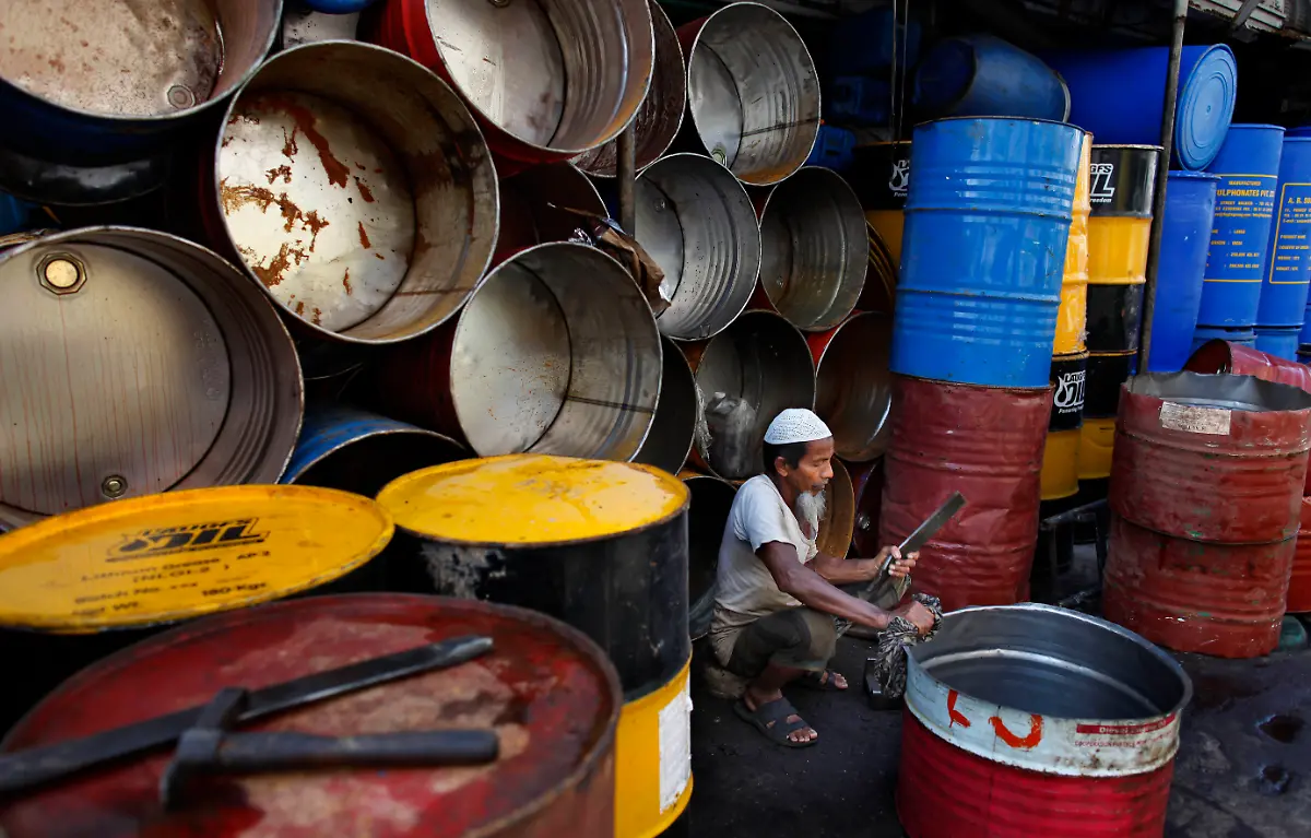 DAB0849-20111026-jpg8851515148994759648