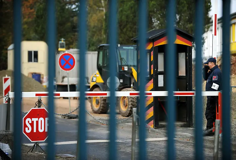 30yy5820-jpg4165440751306875566