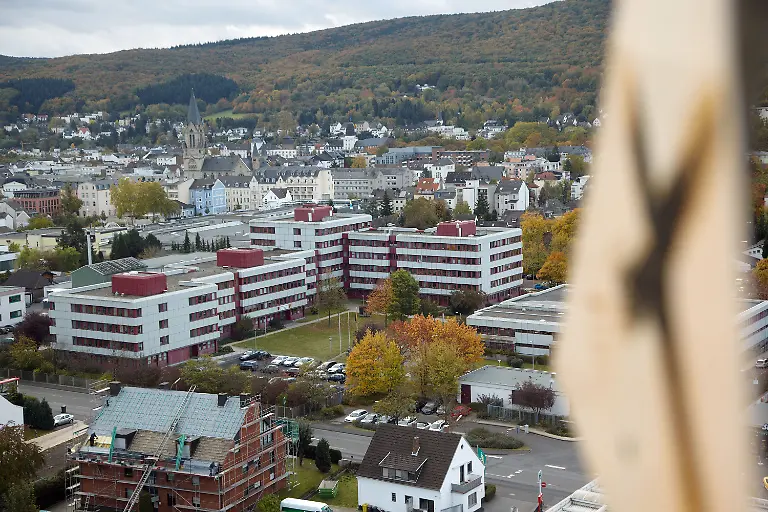 30yz3922-jpg4703904196742425784