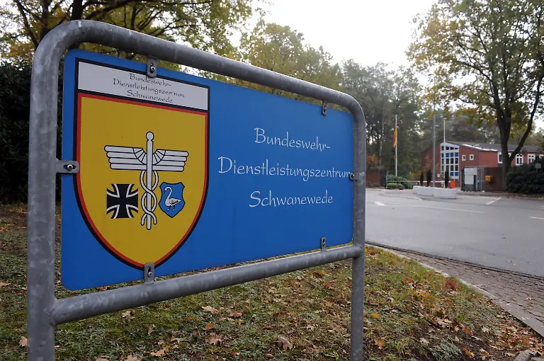 30z02602-jpg7625663010122156689