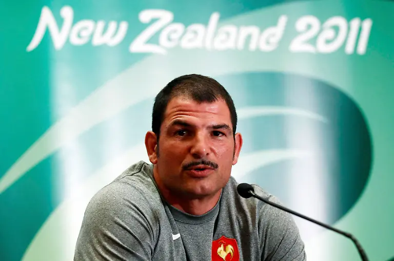 2011-10-16T054734Z-01-RWC306-RTRMDNP-3-RUGBY-WORLD-FRANCE-JPG1231539882928278111