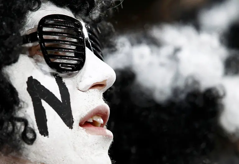 2011-10-16T074834Z-01-RWC507-RTRMDNP-3-RUGBY-WORLD-JPG7334335751057657634