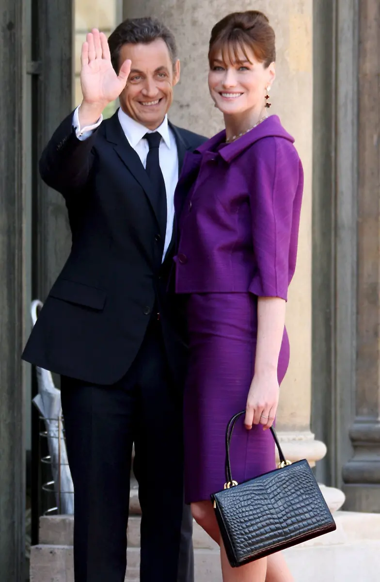 30ul3838-jpg6284101347857964927