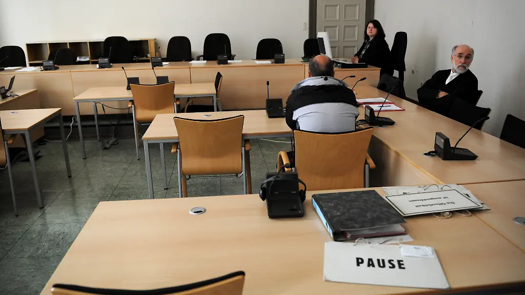 1318507419-jpg5475930982017549022