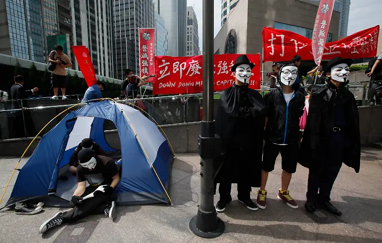 1318667857-jpg2712608173034848807