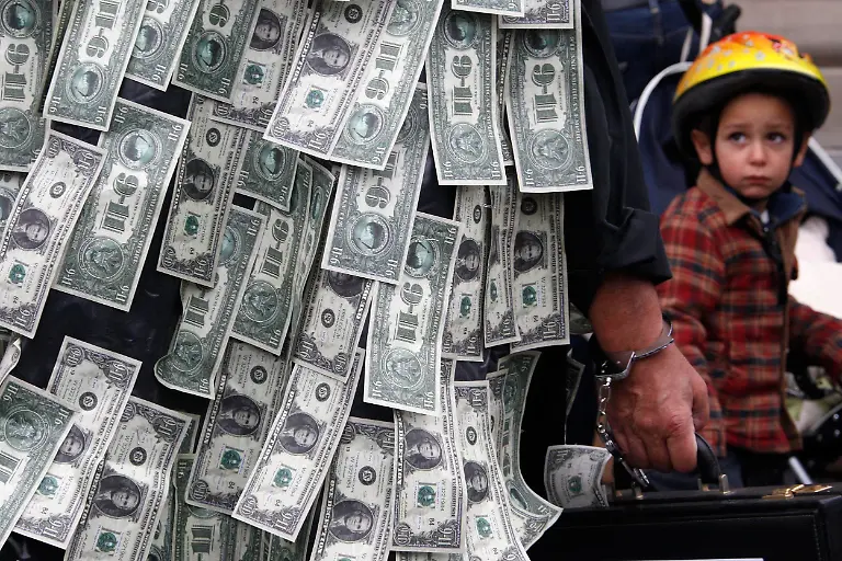 2011-10-15T112214Z-01-CHM14-RTRMDNP-3-SWITZERLAND-JPG5810373802961987629