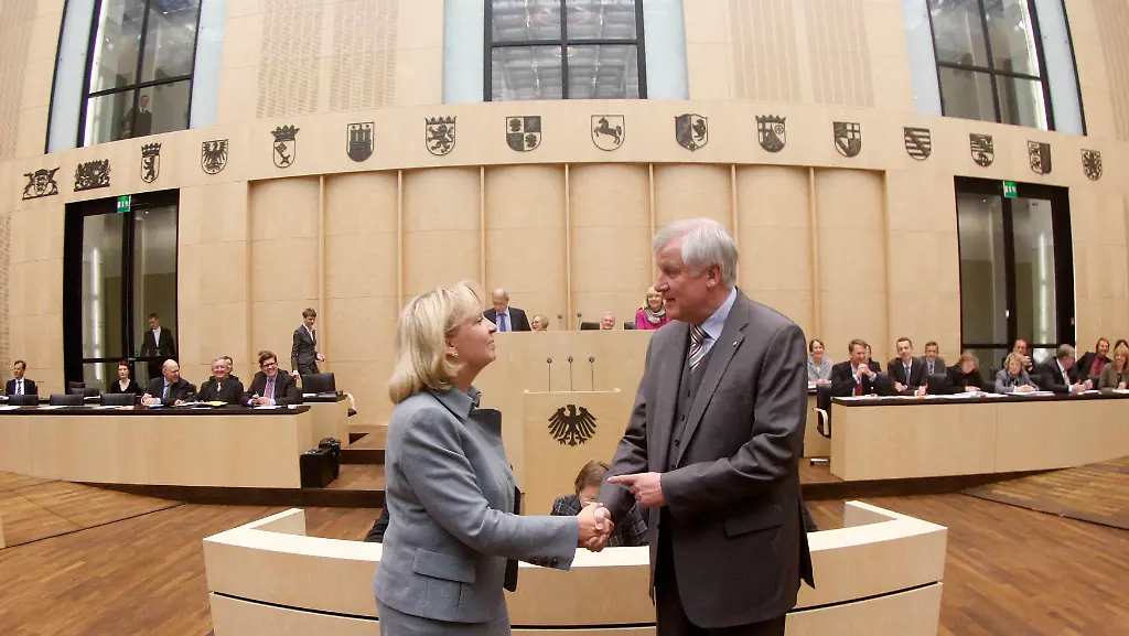 2011-10-14T090122Z-01-TOB08-RTRMDNP-3-GERMANY-JPG1618653037332990457