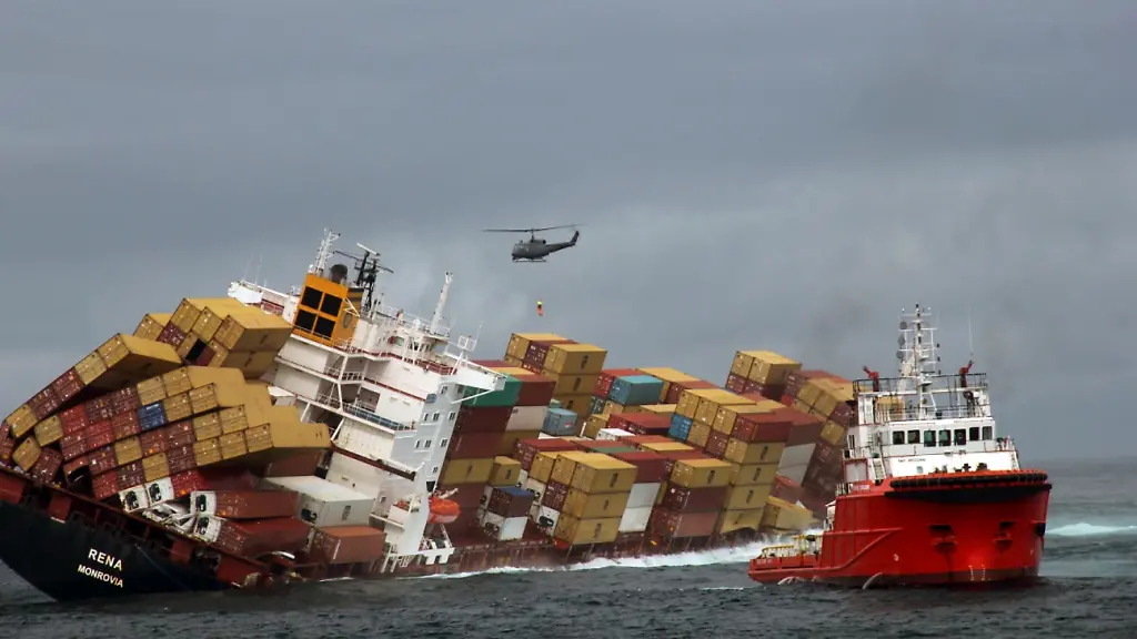 2011-10-13T100743Z-01-AUK213-RTRMDNP-3-NEWZEALAND-SHIP-JPG5212690336638172390