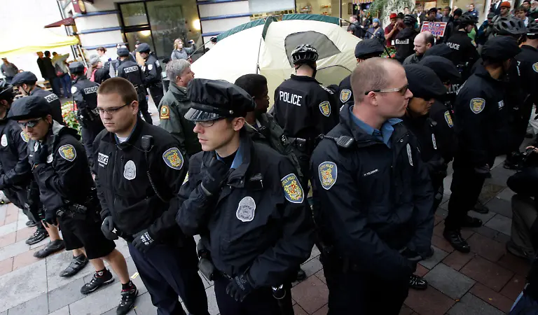 DAB0848-20111006-jpg2448564496279884232