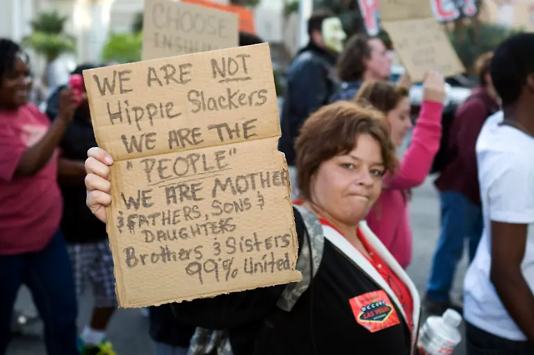 2011-10-07T033901Z-01-LAV04-RTRMDNP-3-USA-JPG1356113072437643932