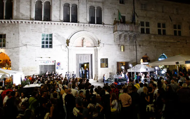 DAB2802-20111003-jpg4965284021862371491