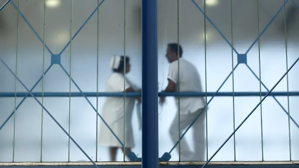 1317646177-jpg7214990360400540984