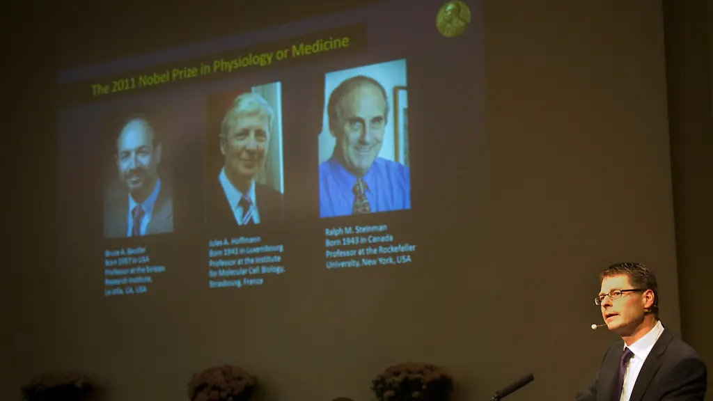 1317638661-jpg6374058706051192377