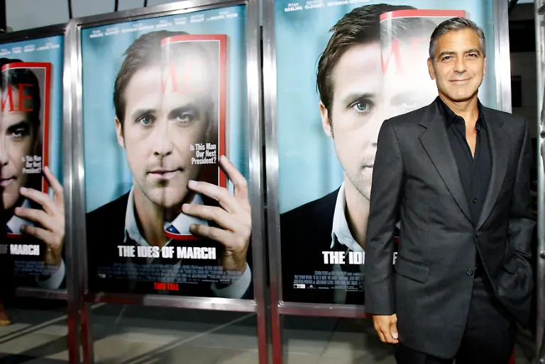 2011-09-28T042444Z-01-MA300-RTRMDNP-3-USA-JPG4450196029203148628