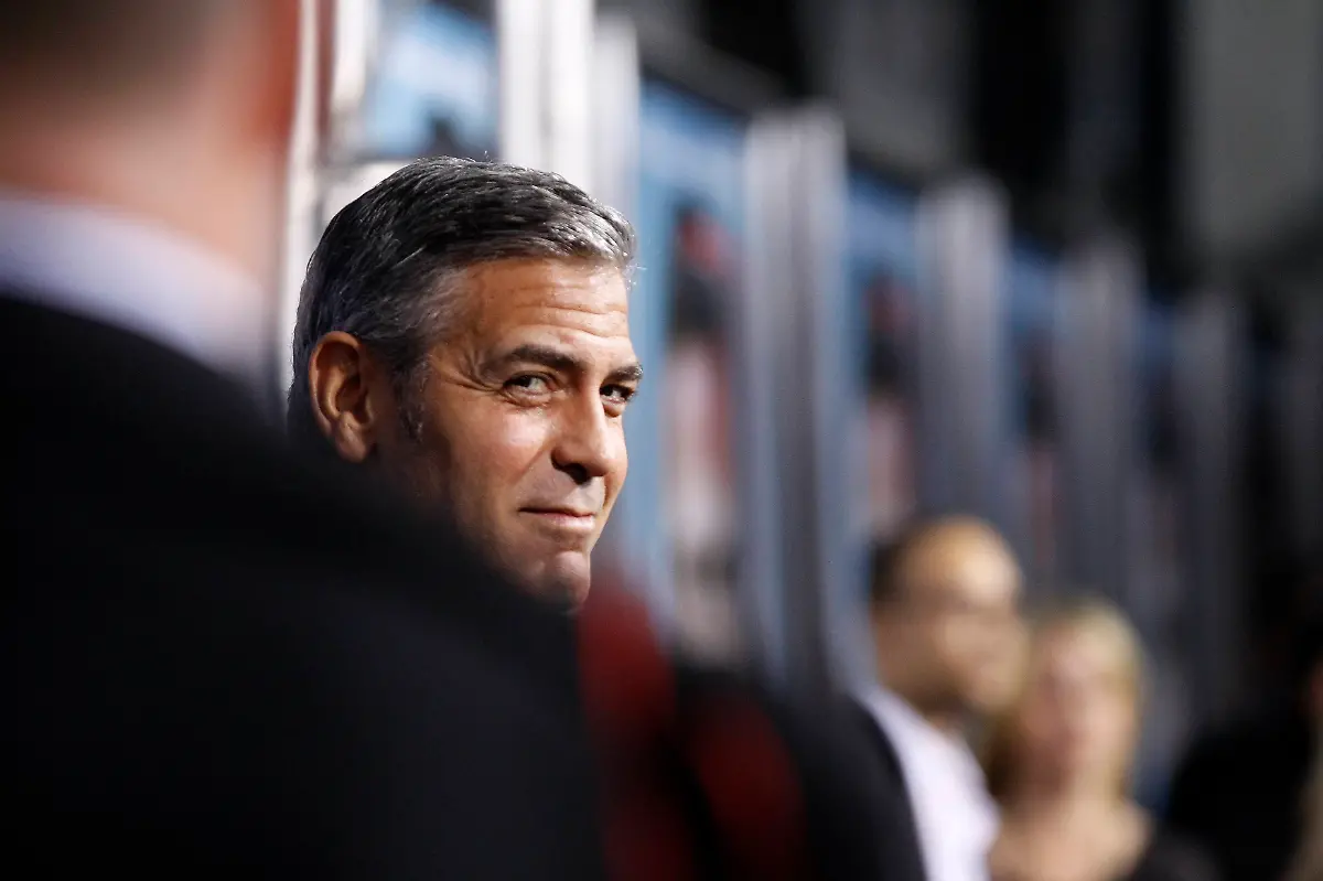 2011-09-28T042808Z-01-MA304-RTRMDNP-3-USA-JPG3550786136766236059