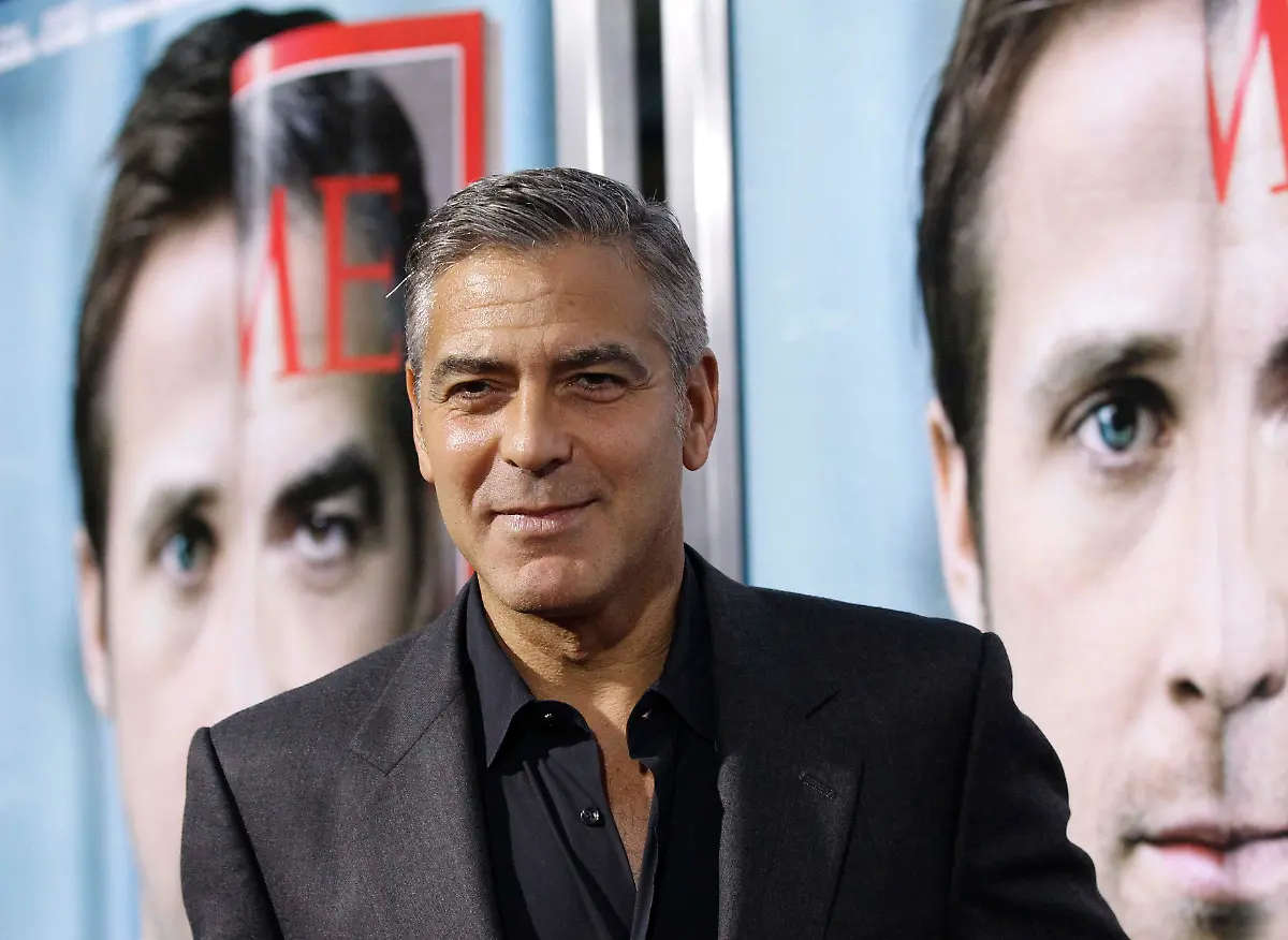 2011-09-28T043047Z-01-MA307-RTRMDNP-3-USA-JPG7185266176038635823