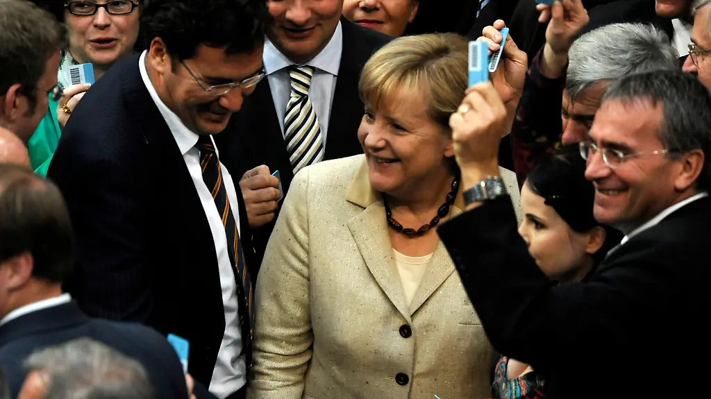 1317292618-jpg1025301831354541171