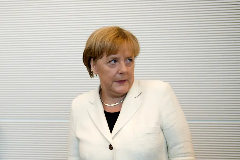 1317132556-jpg1739259783923476123