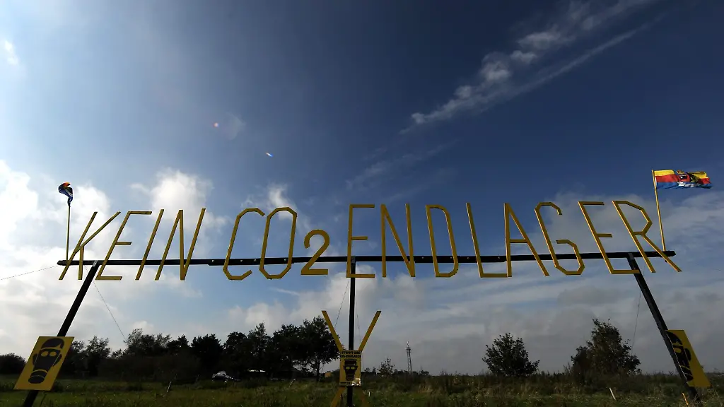 30bh0227-jpg4470969102578544275