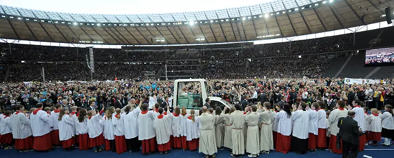 1316709396-jpg32356300977688324