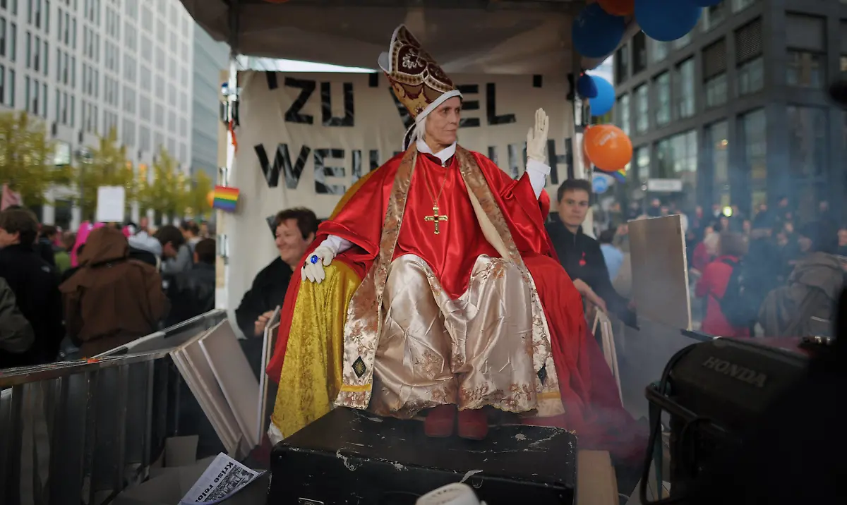 30bv1114-jpg4155623391516675301