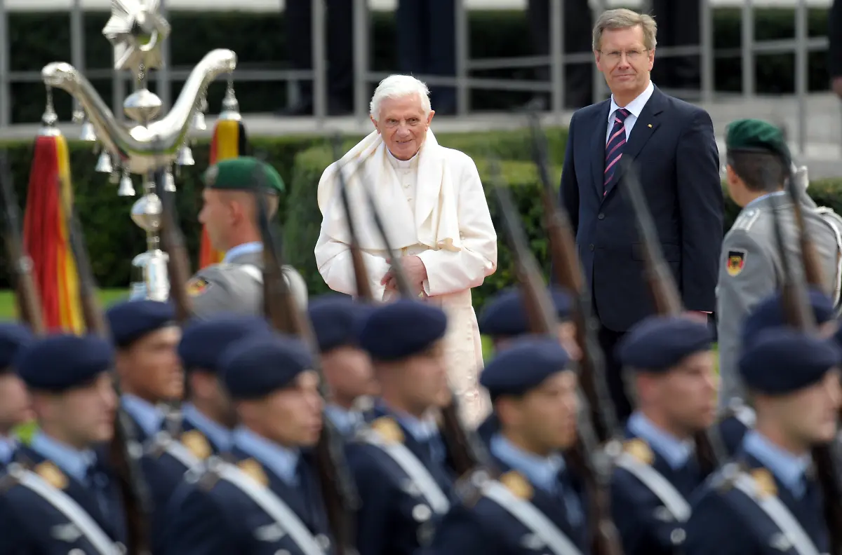 1316689710-jpg7576057291824087343