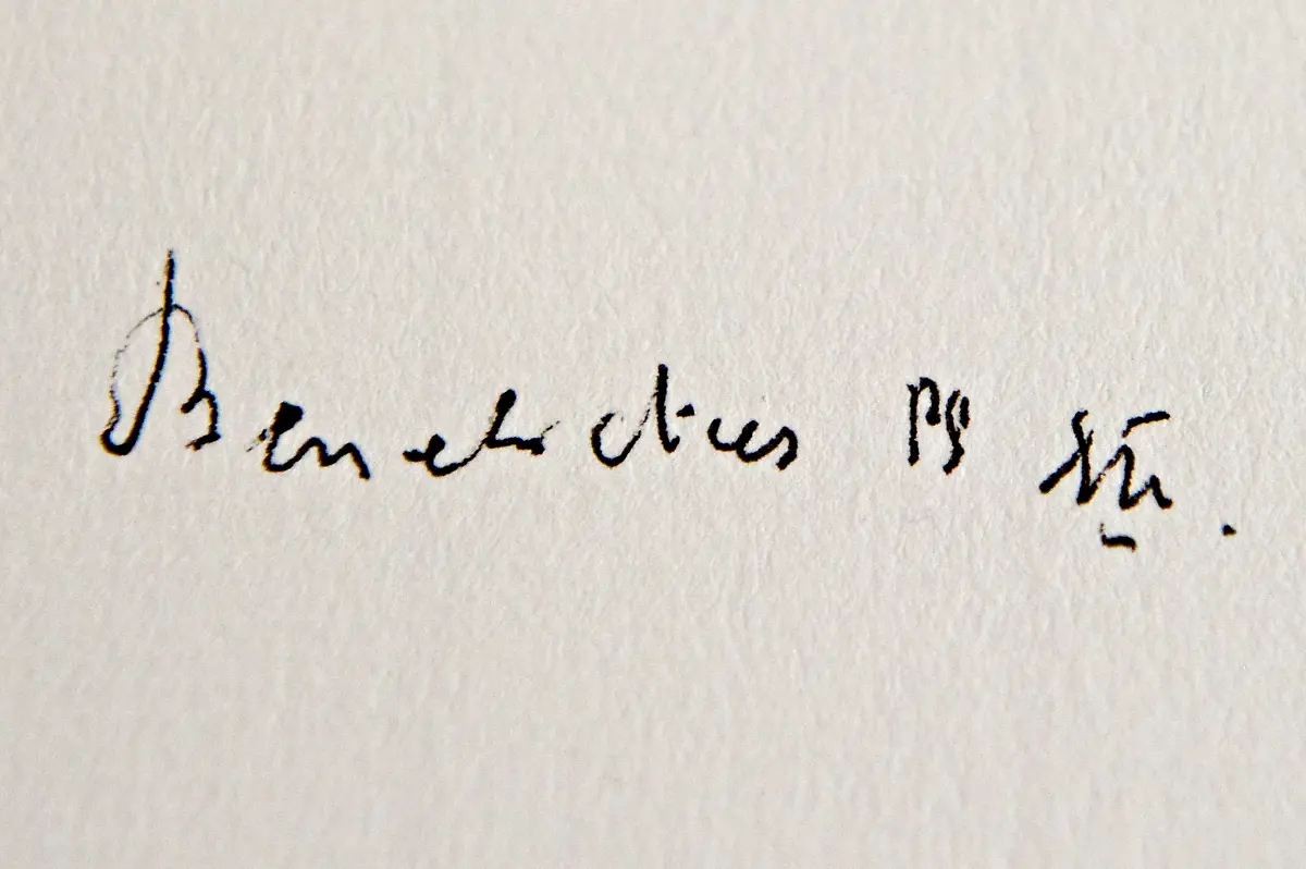 DI10296-20110922-jpg1888487395578000317